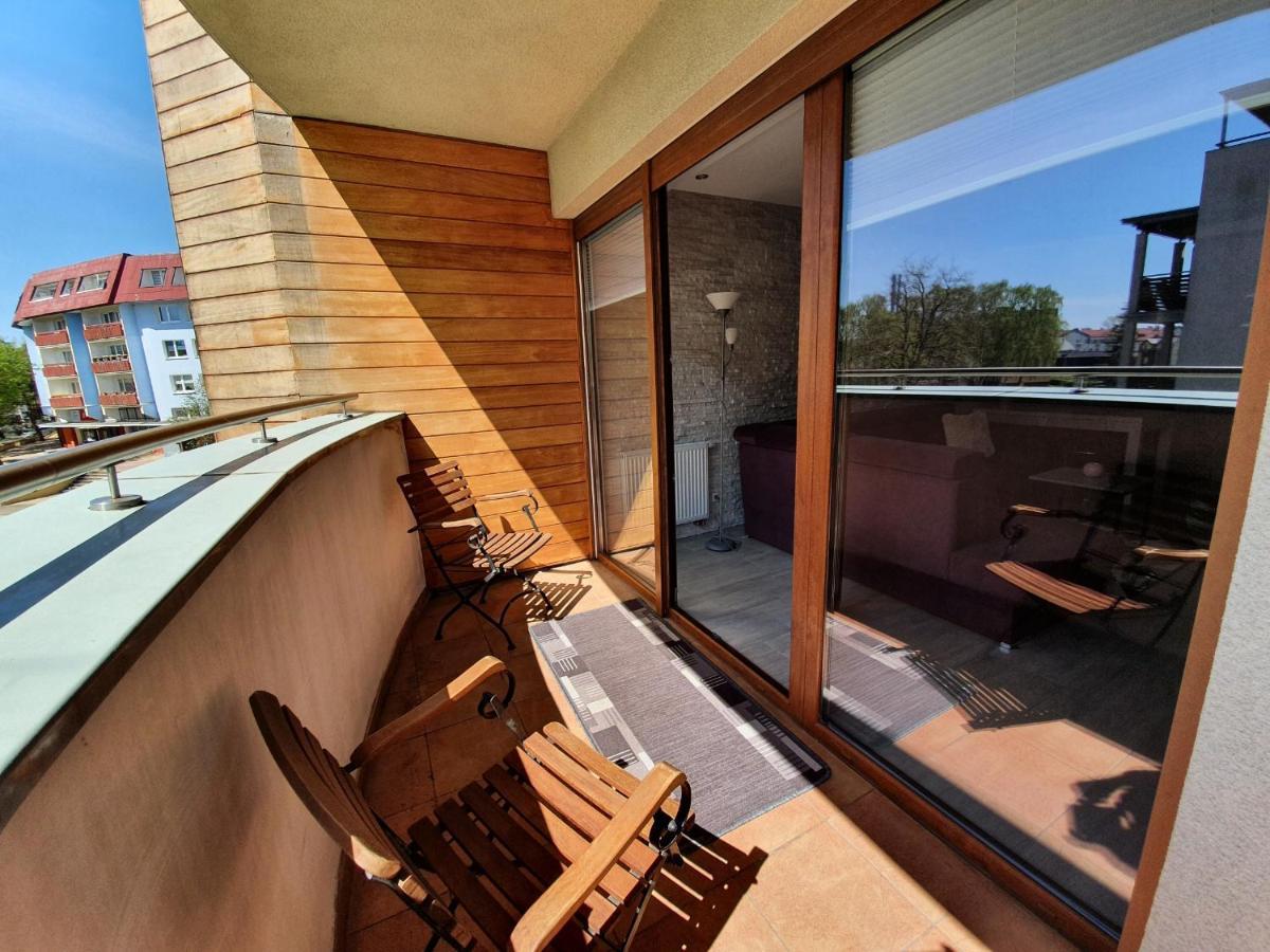 Apartamenty Sun & Snow Wczasowa W Sasiedztwie Lasu I Morza Ustka Luaran gambar