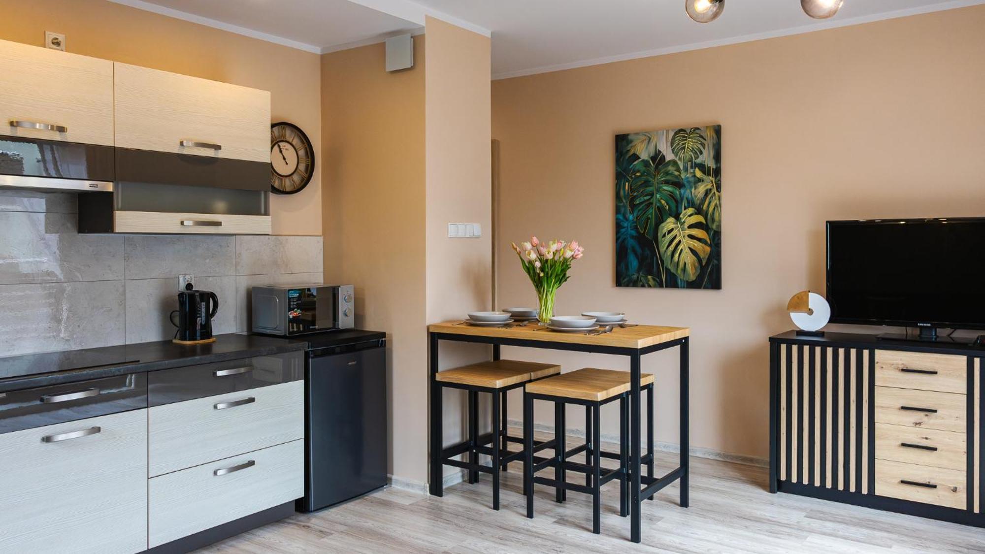 Apartamenty Sun & Snow Wczasowa W Sasiedztwie Lasu I Morza Ustka Luaran gambar