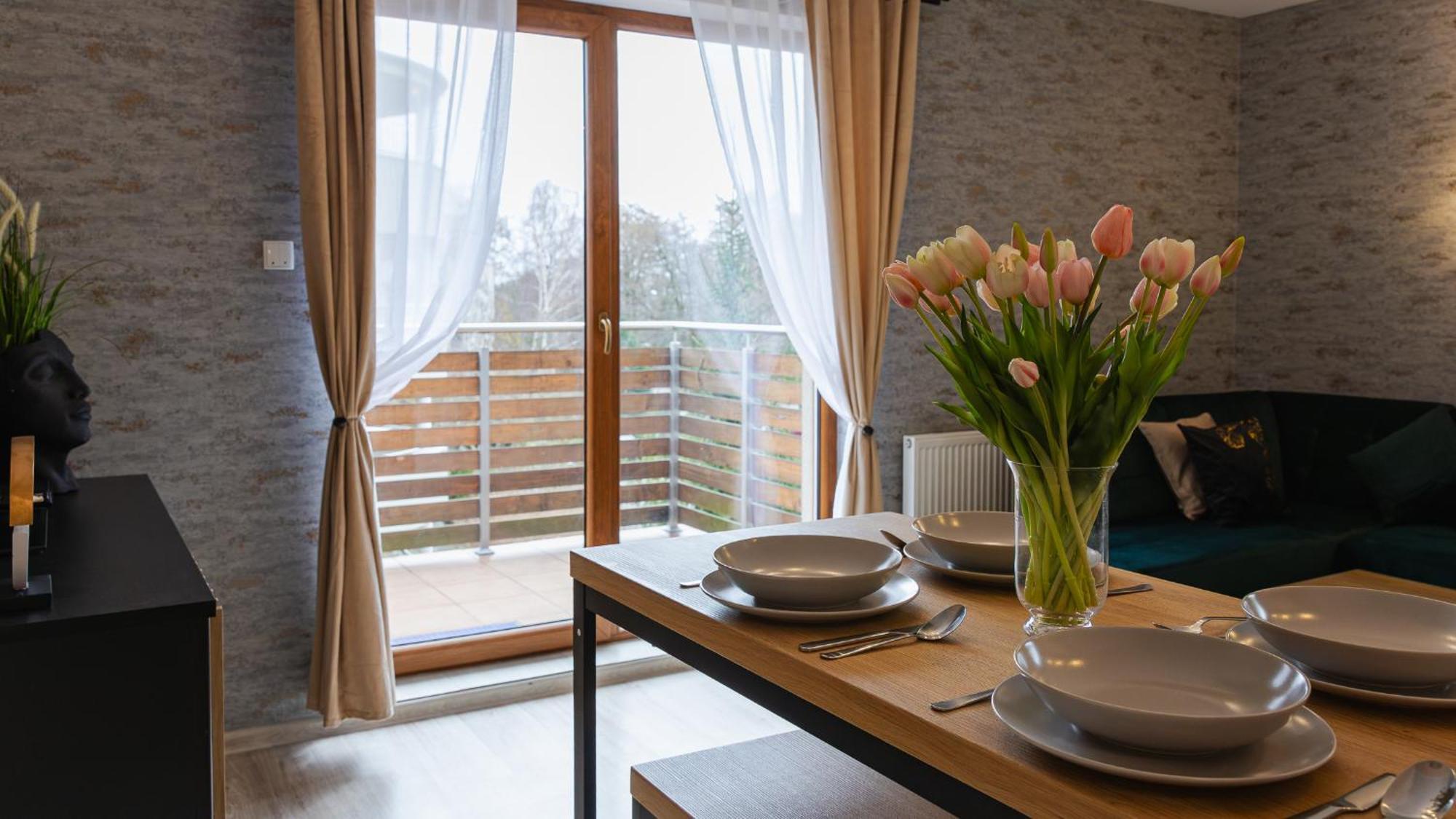 Apartamenty Sun & Snow Wczasowa W Sasiedztwie Lasu I Morza Ustka Luaran gambar