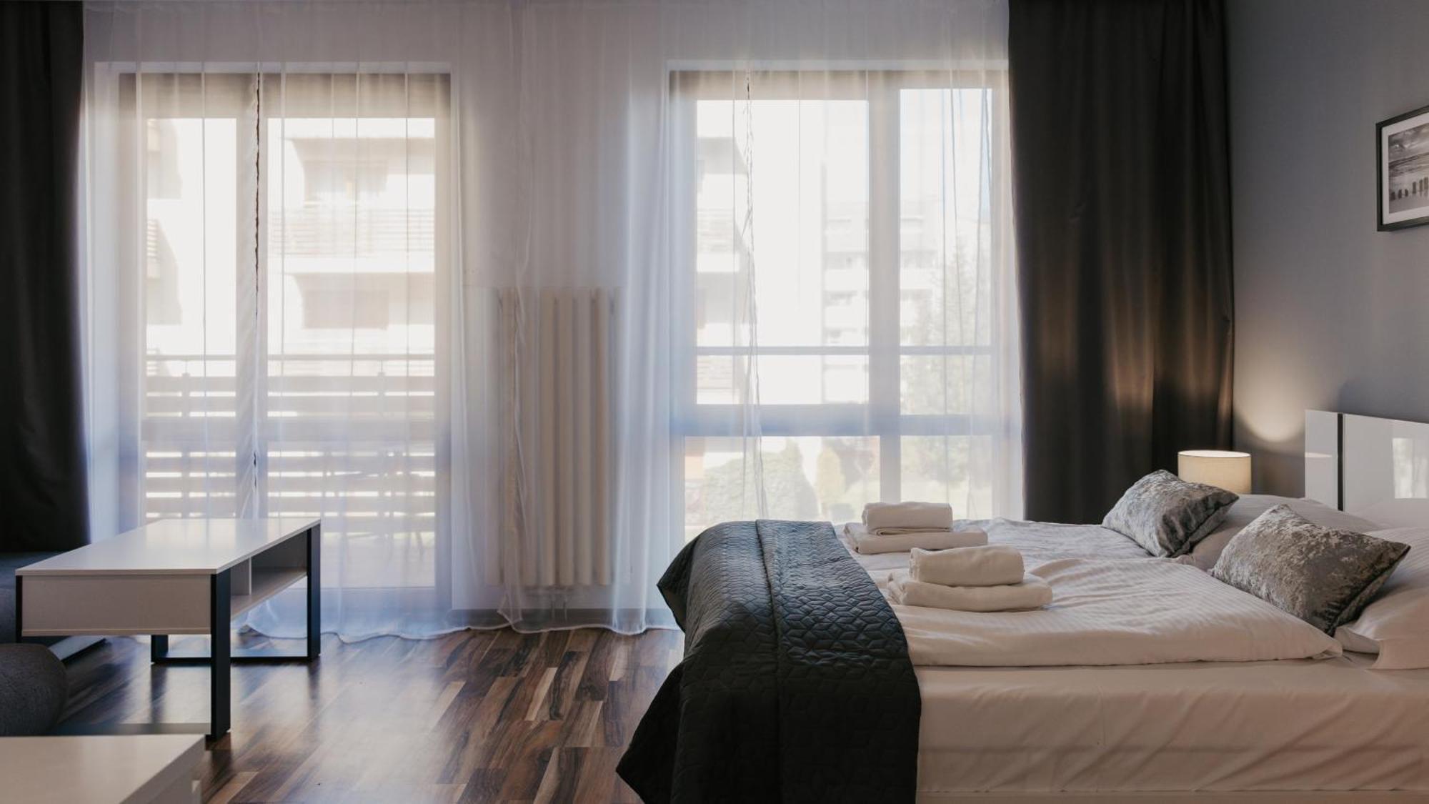 Apartamenty Sun & Snow Wczasowa W Sasiedztwie Lasu I Morza Ustka Luaran gambar