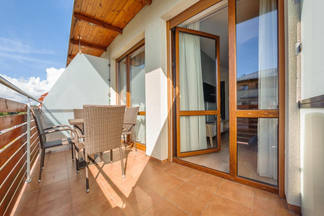 Apartamenty Sun & Snow Wczasowa W Sasiedztwie Lasu I Morza Ustka Luaran gambar