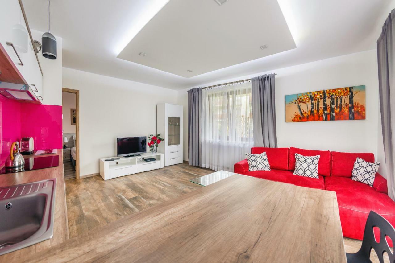 Apartamenty Sun & Snow Wczasowa W Sasiedztwie Lasu I Morza Ustka Luaran gambar